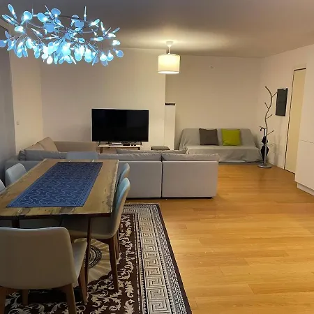 Apartman & Sea In Oasis Private Parking